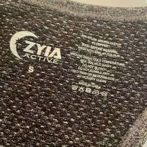 Zyia tank top NWT